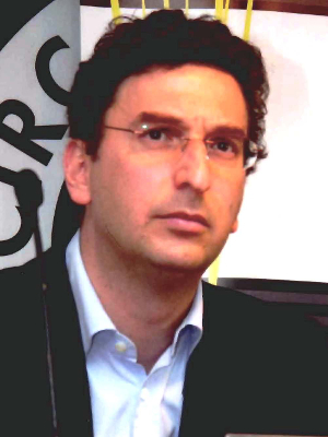 Alejandro Baer